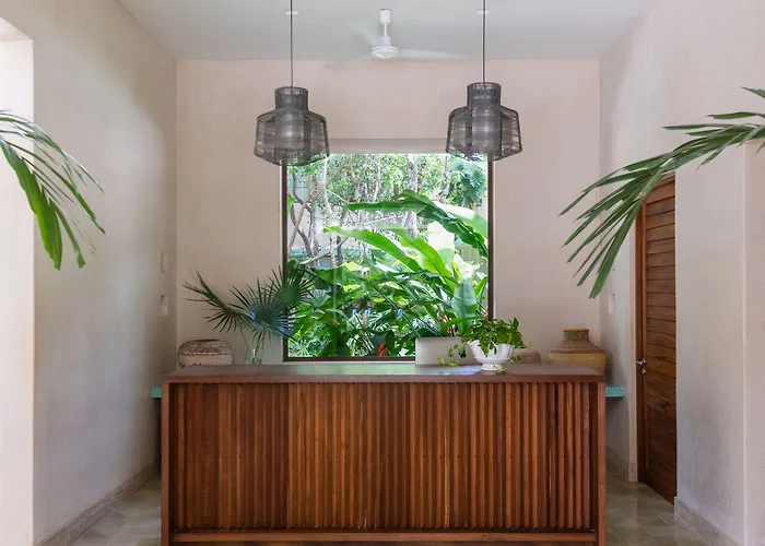 Hotel Tiki Tiki 4*
