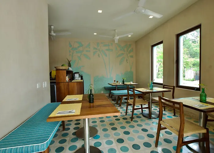 Tiki Tiki Hotel 4*