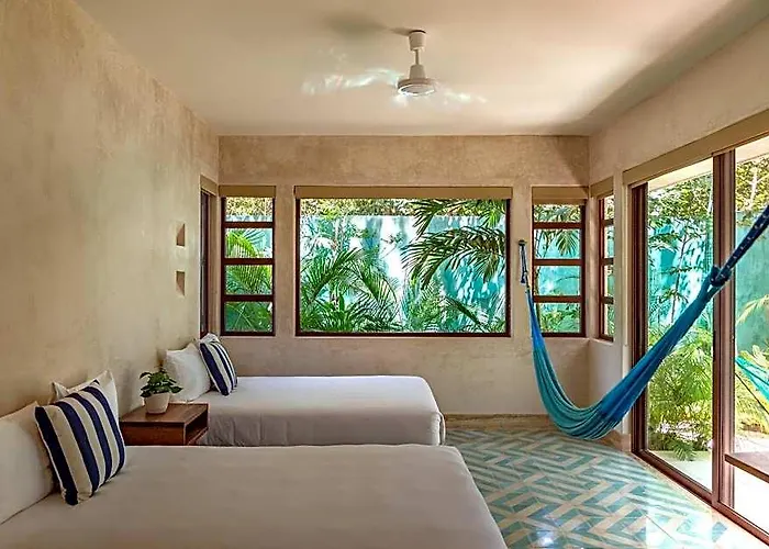 Tiki Tiki Hotel