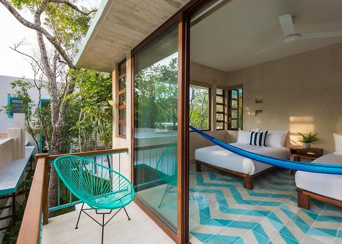 Tiki Tiki Hotel