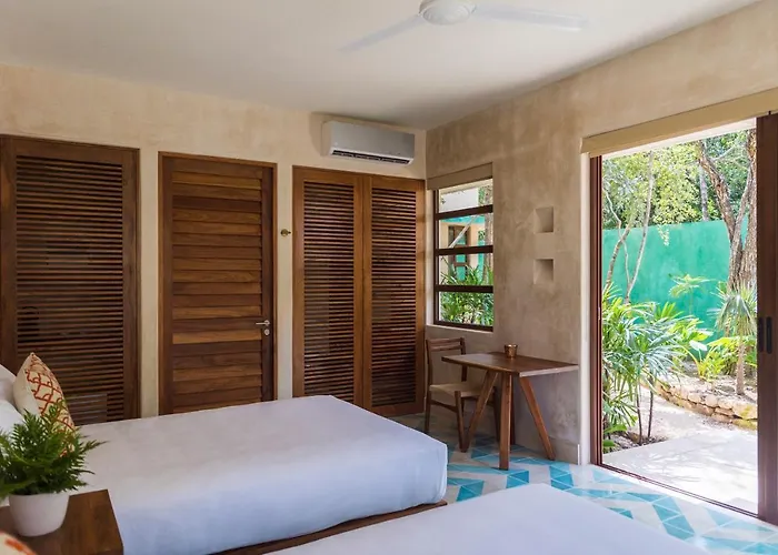 Hotel Tiki Tiki 4*