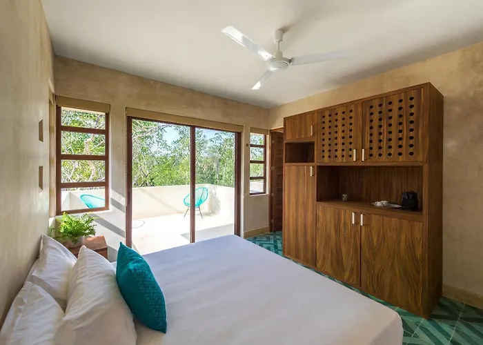 Hotel Tiki Tiki 4*