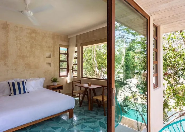 Hotel Tiki Tiki 4*