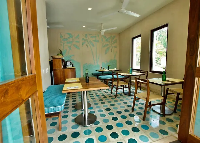 Hotel Tiki Tiki